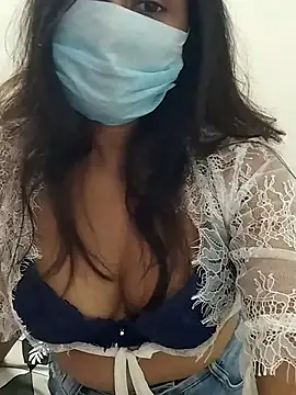 AMELIYAA online show from January 2026 12:43:02 PM