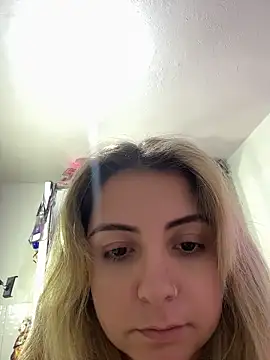 Snapshot of sophiemonroevip chatting on May 2026 12:00:02 PM sophiemonroevip online show from May 2026 12:00:02 PM