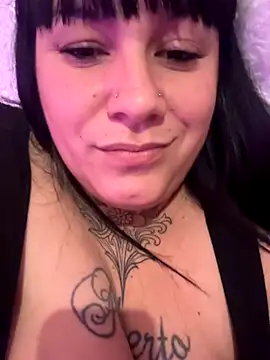 Snapshot of valen1891 chatting on November 2025 06:27:01 AM valen1891 online show from November 2025 06:27:01 AM