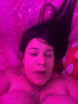 Snapshot of valen1891 chatting on November 2025 03:55:02 PM valen1891 online show from November 2025 03:55:02 PM