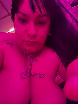 Snapshot of valen1891 chatting on November 2025 03:34:02 PM valen1891 online show from November 2025 03:34:02 PM