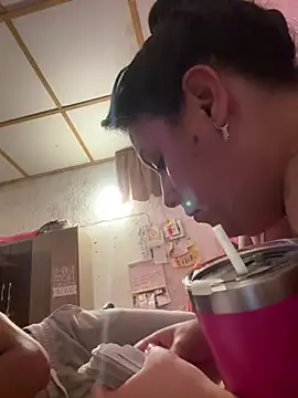 Snapshot of valen1891 chatting on January 2026 05:57:01 AM valen1891 online show from January 2026 05:57:01 AM