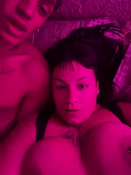 Snapshot of valen1891 chatting on March 2026 04:06:01 AM valen1891 online show from March 2026 04:06:01 AM