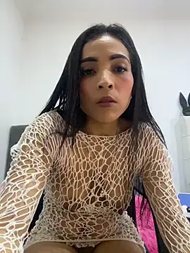 Snapshot of Rosa_25x chatting on April 2026 12:31:01 PM Rosa 25x online show from April 2026 12:31:01 PM