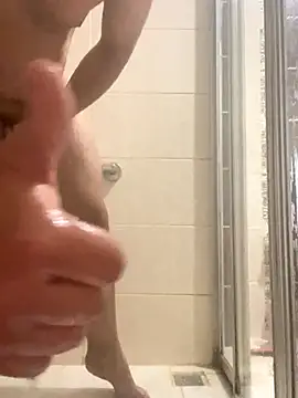 Snapshot of Randum3232 chatting on October 2025 06:52:02 PM Randum3232 online show from October 2025 06:52:02 PM