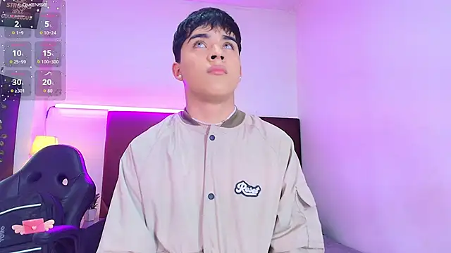 Lucass love online show from November 2025 04:18:02 PM