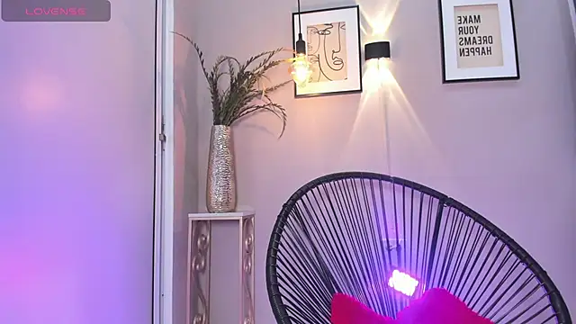 dulce fiore07 online show from October 2025 12:38:02 PM