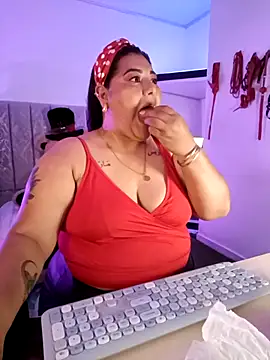 AndreaKinky online show from November 2025 08:13:02 AM