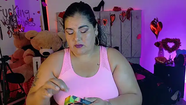 AndreaKinky online show from February 2026 08:18:01 AM