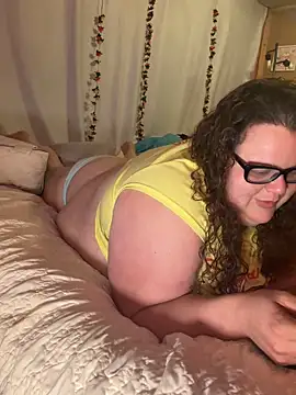 Snapshot of Fatpussybigass chatting on June 2026 03:09:02 AM Fatpussybigass online show from June 2026 03:09:02 AM
