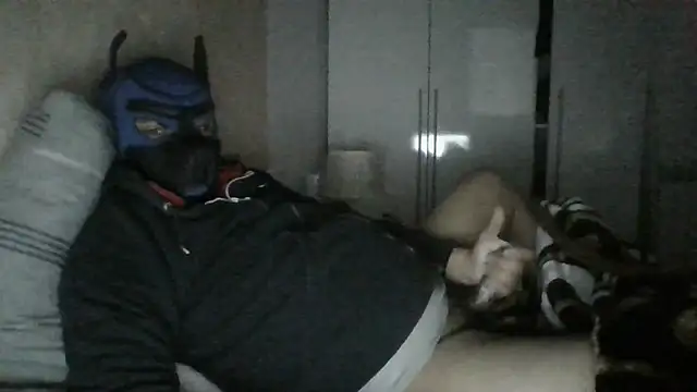 Snapshot of soumicuckold1 chatting on February 2026 02:25:01 PM soumicuckold1 online show from February 2026 02:25:01 PM