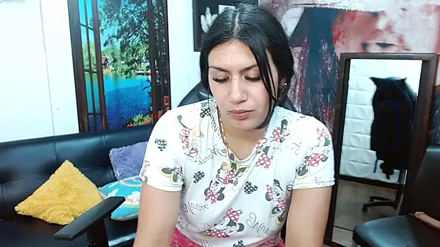 gigi gilt  online show from April 2026 04:59:01 PM