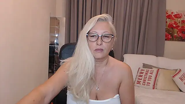 ValeriaSharm online show from October 2025 10:25:01 AM