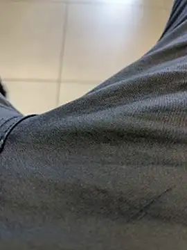 Snapshot of kamo012000 chatting on March 2026 09:37:01 AM kamo012000 online show from March 2026 09:37:01 AM