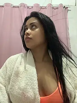 afroditii online show from November 2025 12:42:01 AM