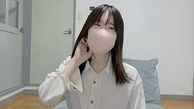 Snapshot of Miku-ooo chatting on October 2025 08:09:02 PM Miku-ooo online show from October 2025 08:09:02 PM