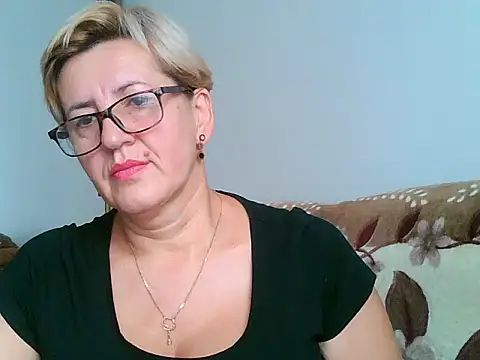 Dana4921 online show from October 2025 02:12:02 PM