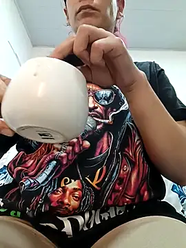 kim lebanon online show from February 2026 09:00:02 PM