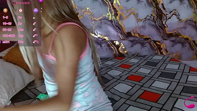 Snapshot of scarlethcooper99 chatting on March 2026 10:21:01 AM scarlethcooper99 online show from March 2026 10:21:01 AM