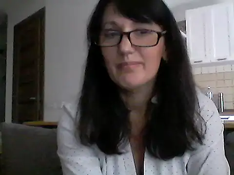 Elena48324 online show from October 2025 11:01:01 AM