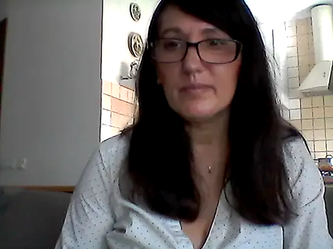 Snapshot of Elena48324 chatting on June 2026 10:52:01 AM Elena48324 online show from June 2026 10:52:01 AM