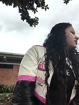 Yaya watson online show from January 2026 05:15:01 PM