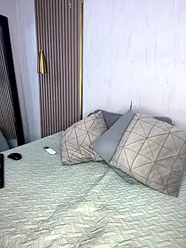 Skylar Smith  online show from January 2026 01:16:02 PM