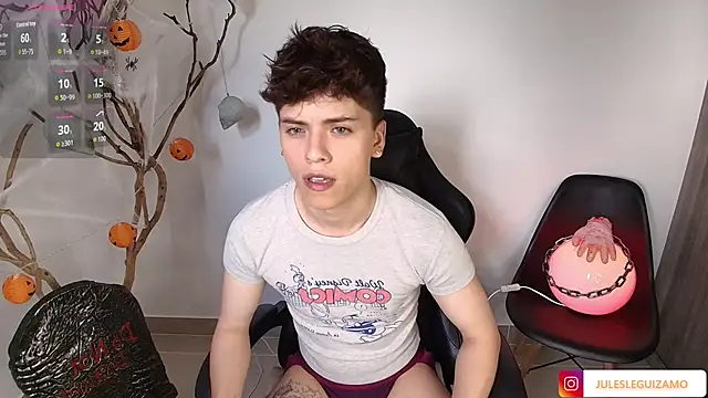 stev austin  online show from October 2025 09:15:01 PM