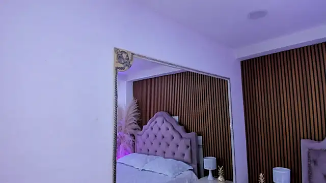 Starbutterflyy  online show from April 2026 05:08:02 AM