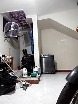 Selena Thompson online show from September 2025 03:45:02 PM