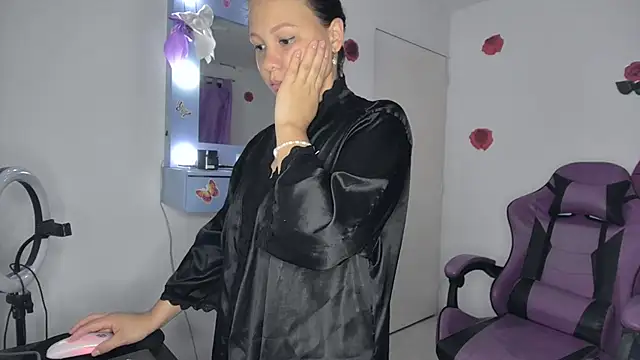 Snapshot of soffy_rosses chatting on May 2026 02:38:01 AM soffy rosses online show from May 2026 02:38:01 AM