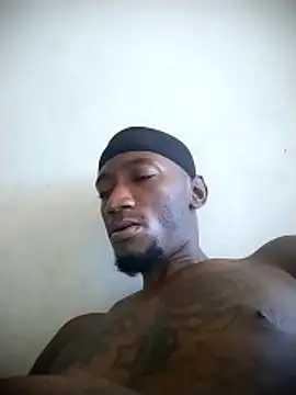 Jhoan Simply online show from April 2026 02:37:01 PM