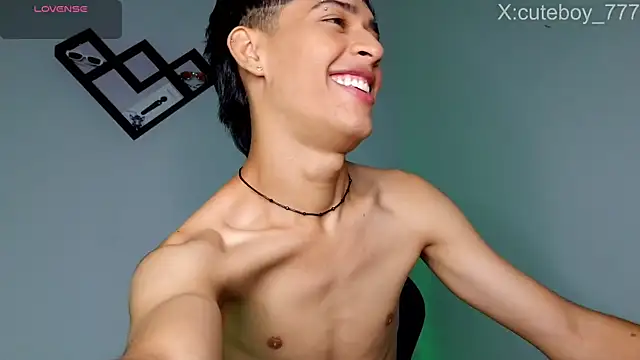 Snapshot of Danny_cute_05 chatting on November 2025 02:23:02 AM Danny cute 05 online show from November 2025 02:23:02 AM