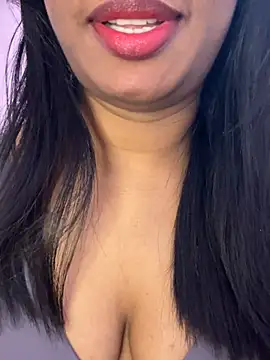 Snapshot of tamil_Aarathi chatting on June 2026 06:41:01 PM tamil Aarathi online show from June 2026 06:41:01 PM