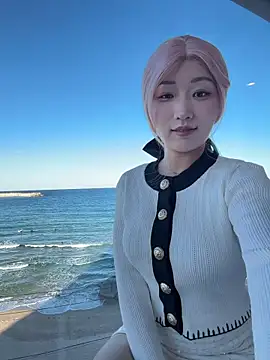 winter11 online show from November 2025 06:34:02 AM