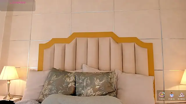 MaddieParker online show from November 2025 07:38:01 PM