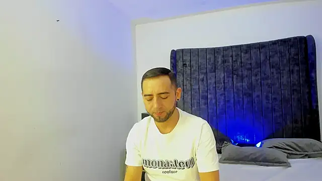 Lushian  online show from June 2026 05:23:01 PM