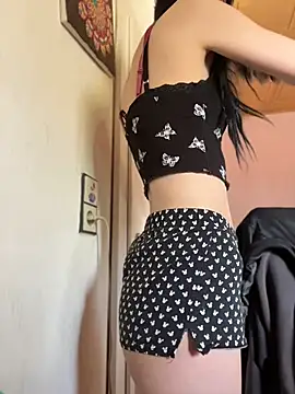 Snapshot of Seductively4_20 chatting on May 2026 08:53:01 AM Seductively4 20 online show from May 2026 08:53:01 AM