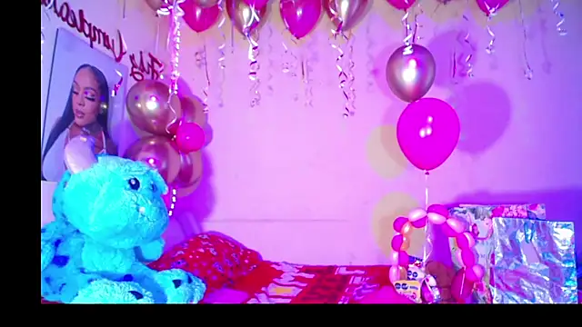 Snapshot of pink_7777 chatting on November 2025 04:29:01 PM pink 7777 online show from November 2025 04:29:01 PM