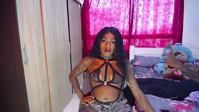 Snapshot of pink_7777 chatting on December 2025 07:42:01 PM pink 7777 online show from December 2025 07:42:01 PM