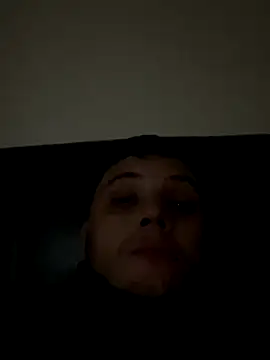 Snapshot of kisspussy1993 chatting on November 2025 05:09:02 AM kisspussy1993 online show from November 2025 05:09:02 AM