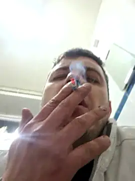 Snapshot of kisspussy1993 chatting on January 2026 05:46:02 AM kisspussy1993 online show from January 2026 05:46:02 AM