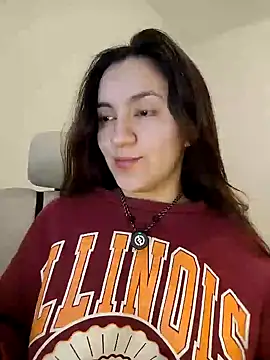 KattyHotson online show from June 2026 10:11:01 PM