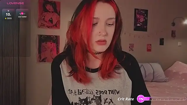 Snapshot of CrystalBlaze_ chatting on October 2025 08:07:01 PM CrystalBlaze  online show from October 2025 08:07:01 PM