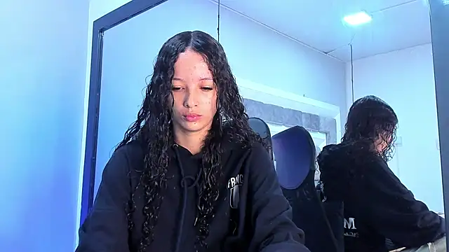 JuliettaBleer online show from October 2025 11:52:02 AM