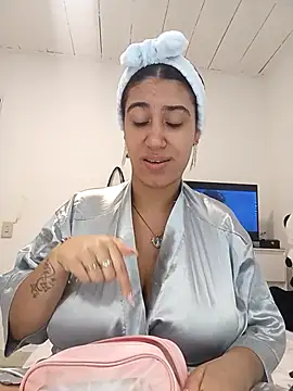 Samantha hotly online show from January 2026 10:58:02 PM