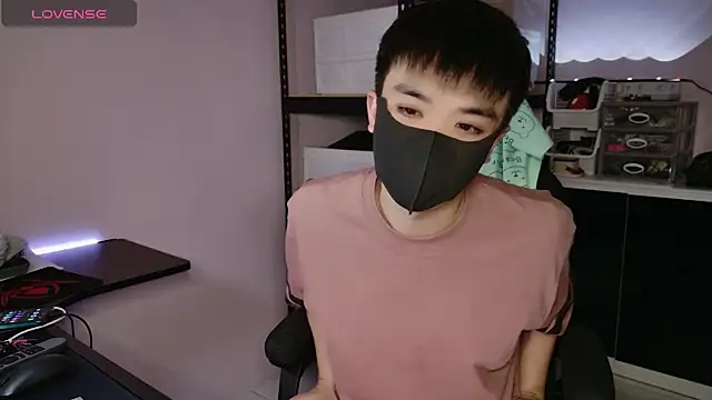 doggyman523 online show from October 2025 03:53:01 PM