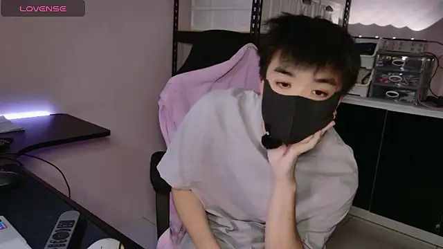 Snapshot of doggyman523 chatting on November 2025 04:30:01 PM doggyman523 online show from November 2025 04:30:01 PM