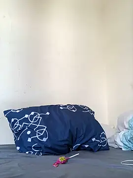 Cesar Augusto online show from October 2025 04:05:01 PM