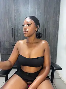 Spicy-Mommy online show from October 2025 09:09:01 AM